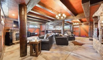 83 Central Ave, Amityville, NY 11701