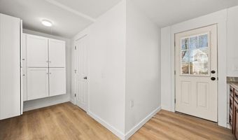 8 Herring Pond Rd, Bourne, MA 02532