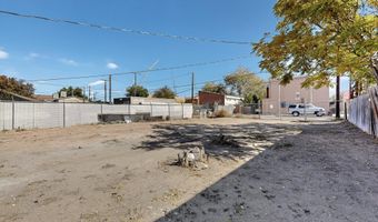 116 STANFORD Dr SE, Albuquerque, NM 87106