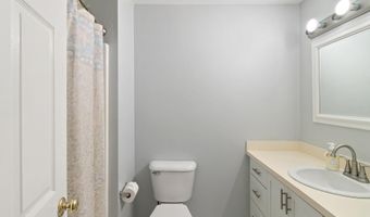 1407 Millbrook Trl, Ann Arbor, MI 48108