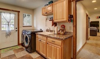 122 Bernie Rd, Alberton, MT 59820