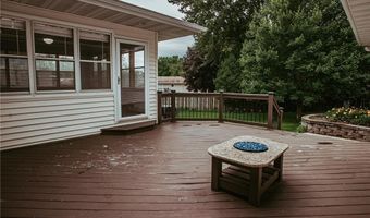 610 25th St SW, Austin, MN 55912