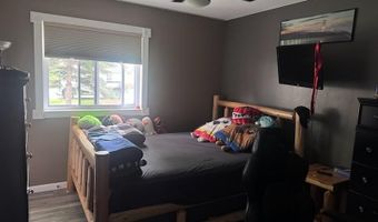 101 ISLAND VIEW Dr, Alpena, MI 49707