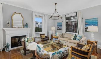 30 Bull St, Newport, RI 02840