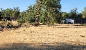 16880 Laverne Ln, Anderson, CA 96007