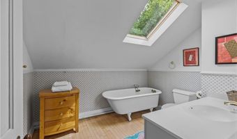8001 Post Rd, North Kingstown, RI 02852