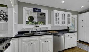 203 10th Ave, Belmar, NJ 07719