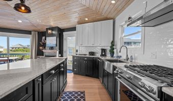 231 S Bald Head Wynd, Bald Head Island, NC 28461