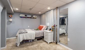 1219 Garfield Cir, Ames, IA 50014