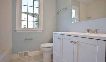 316 FARM Rd, Aberdeen, MD 21001