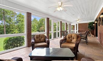 584 Southgate Dr, Camden, SC 29020