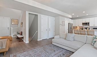 15 W ORCHARD Ln, Bountiful, UT 84010