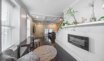 11 N EAST Ave, Baltimore, MD 21224