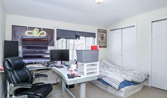 78 Lott Ln, Staten Island, NY 10314