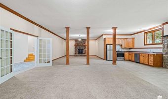 2448 Haven Dr, Abilene, KS 67410