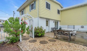87 Ronald Ave S, Bayville, NJ 08721