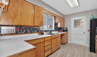 415 Sunset Dr, Arco, ID 83213