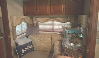 9713 E Birch Rd, Bloomfield, IN 47424
