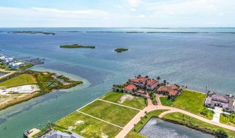 36 La Buen Vida Dr, Aransas Pass, TX 78336
