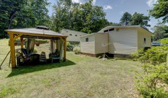 349 Walnut Trl, Coventry, CT 06238