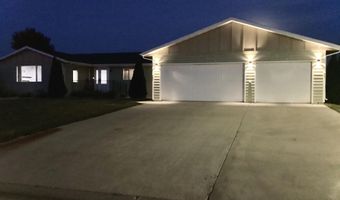 12920 Prairiewood Dr, Aberdeen, SD 57401