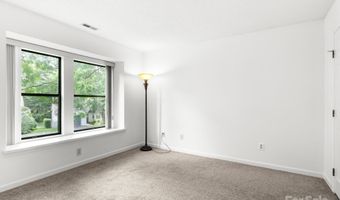 111 Cimarron Dr, Asheville, NC 28803