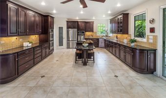 1295 Aulepe St, Kailua, HI 96734