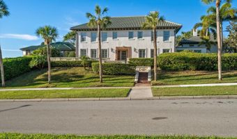 208 MAGNOLIA Dr, Clearwater, FL 33756