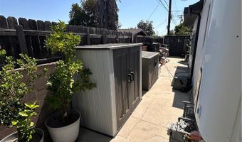 9585 Woodale Ave, Arleta, CA 91331