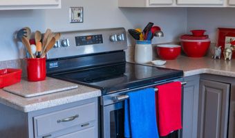 826 Holly St, Ashland, OR 97520