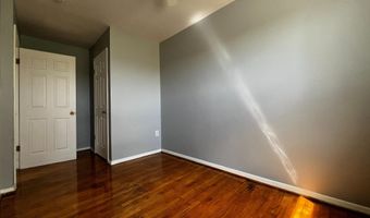 4930 EADS Pl NE, Washington, DC 20019