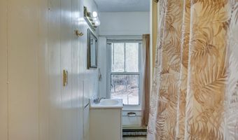 873 Hurricane Mountain Rd, Bartlett, NH 03812