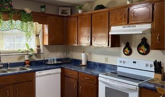 479 McCumber Dr, Allenhurst, GA 31301