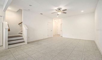 6208 CAMINO Dr, Apollo Beach, FL 33572