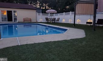 69 ROSE HILL Rd, Barnegat, NJ 08005