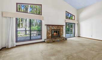 1875 LIVE OAK Ln, Atlantic Beach, FL 32233