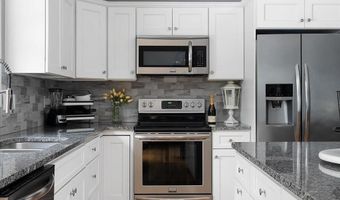12 Hillside Dr, Charlestown, RI 02813