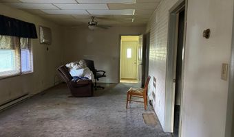 829 E 1st St, Ainsworth, NE 69210