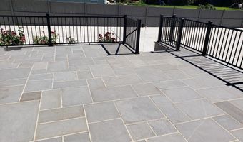 7217 AUBURN St, Annandale, VA 22003