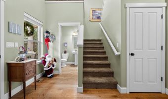 21281 Bellflower Pl, Bend, OR 97702