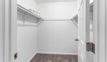 4107 MASSACHUSETTS Ave SE 9, Washington, DC 20019