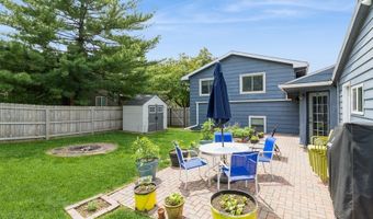 1330 Woodstock Ave, Ames, IA 50014