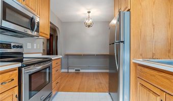 713 5th Ave E, Alexandria, MN 56308