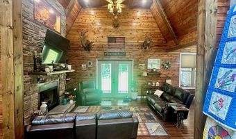 674 Cantrell Rd, Big Sandy, TN 38221