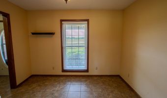 68 Smart Rd, Baxley, GA 31513