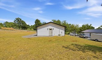 805 Ward St, Ava, MO 65608