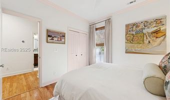 1711 Duke St, Beaufort, SC 29902