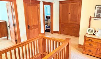 1404 S 8th St, Atchison, KS 66002