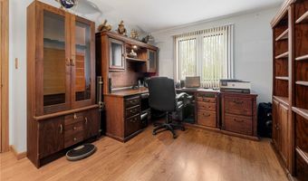 3628 Nautilus Trl, Aurora, OH 44202