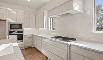 4005 Brown Bear Dr, Aledo, TX 76008